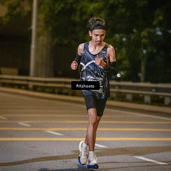 Runner Photo 6161841