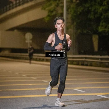 Runner Photo 6161842