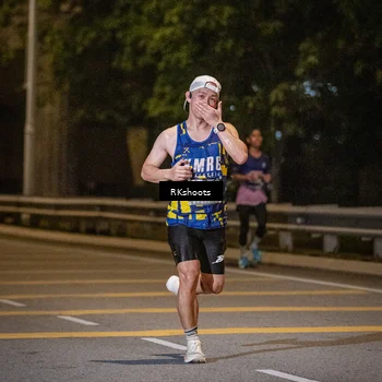 Runner Photo 6161865