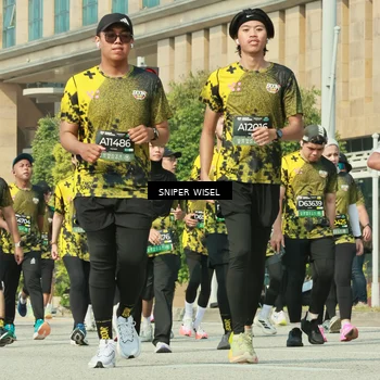 Runner Photo 6161877