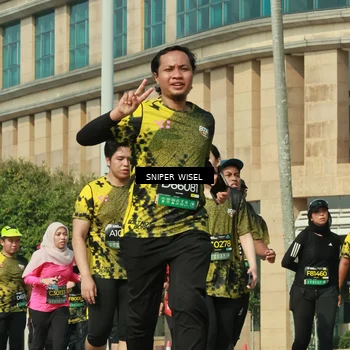 Runner Photo 6161920