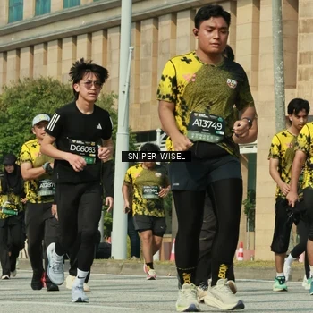 Runner Photo 6161989