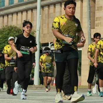 Runner Photo 6161990