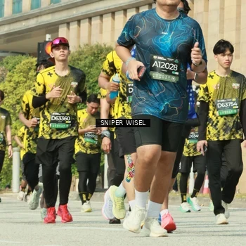 Runner Photo 6162000