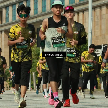 Runner Photo 6162034