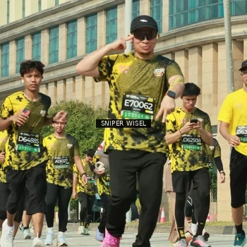 Runner Photo 6162045
