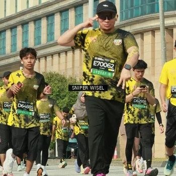 Runner Photo 6162063