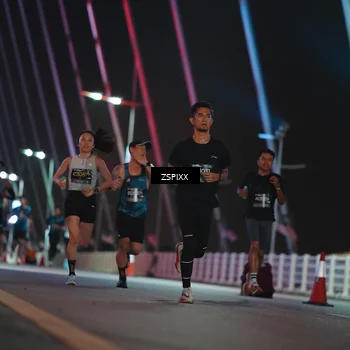 Runner Photo 6162064