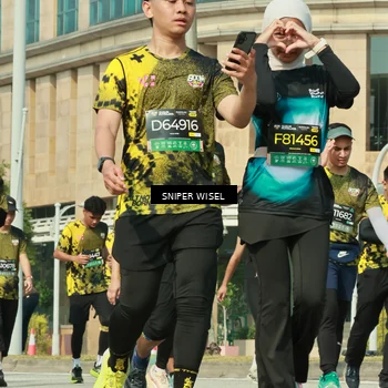 Runner Photo 6162110