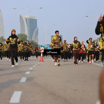 Runner Photo 6162132