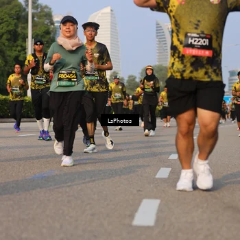 Runner Photo 6162142