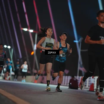 Runner Photo 6162206