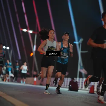Runner Photo 6162238