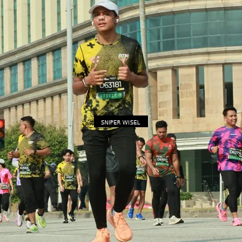 Runner Photo 6162324