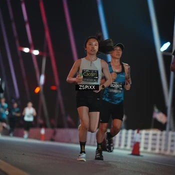Runner Photo 6162357