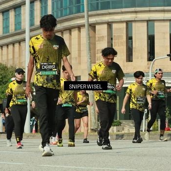 Runner Photo 6162388