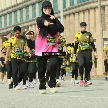 Runner Photo 6162403