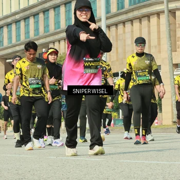 Runner Photo 6162410