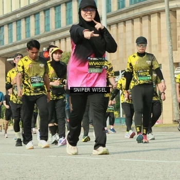 Runner Photo 6162427