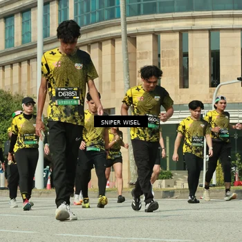 Runner Photo 6162429