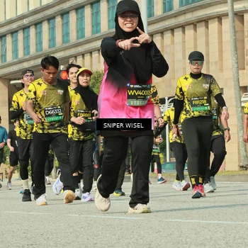 Runner Photo 6162481