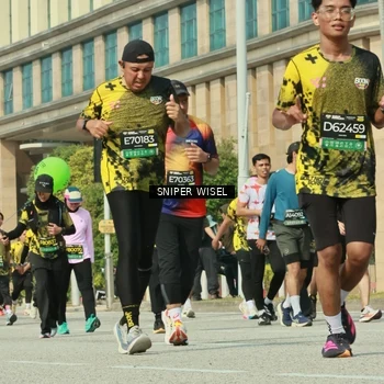 Runner Photo 6162501