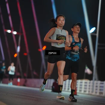 Runner Photo 6162526