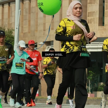 Runner Photo 6162590