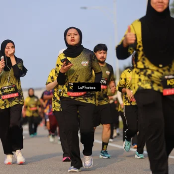 Runner Photo 6162594