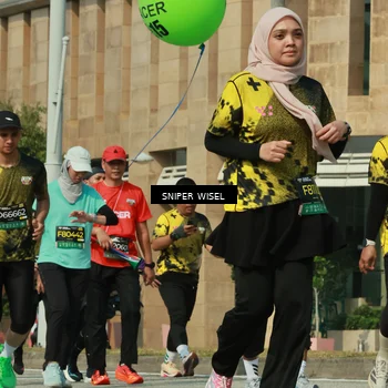 Runner Photo 6162604