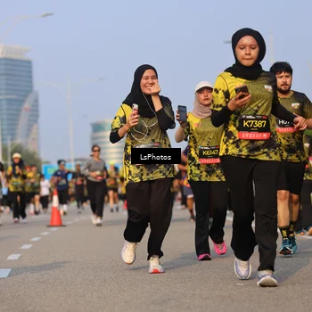 Runner Photo 6162640