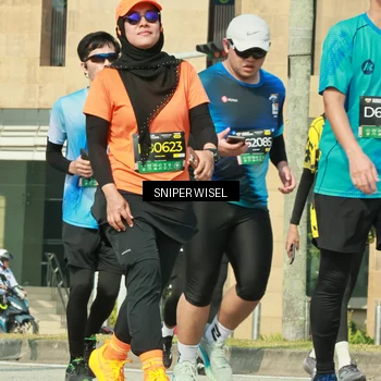 Runner Photo 6162721