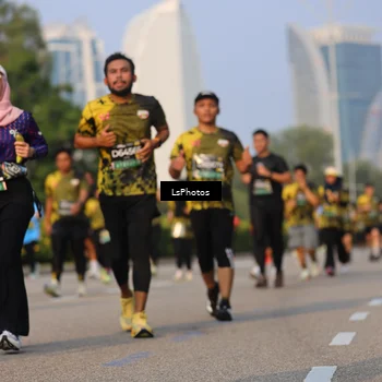 Runner Photo 6162734