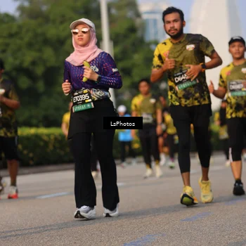 Runner Photo 6162772