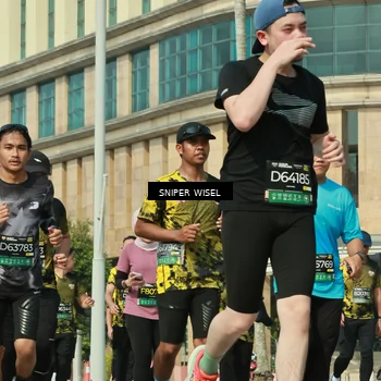 Runner Photo 6162790