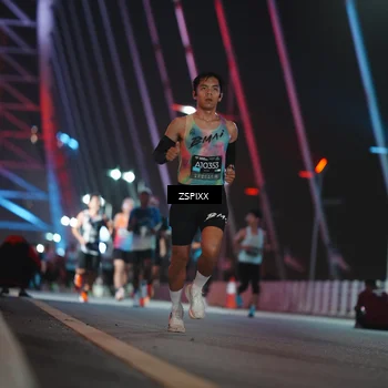 Runner Photo 6162866
