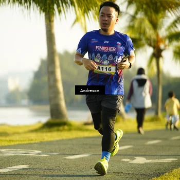 Runner Photo 6162869
