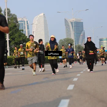 Runner Photo 6162970