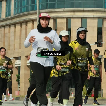 Runner Photo 6163020