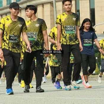 Runner Photo 6163091