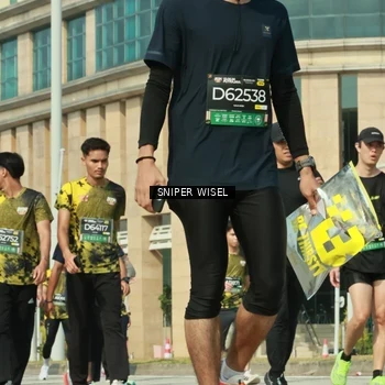 Runner Photo 6163093