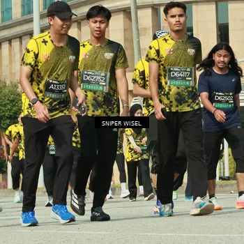 Runner Photo 6163106