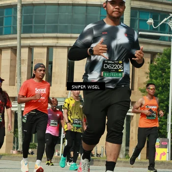Runner Photo 6163195