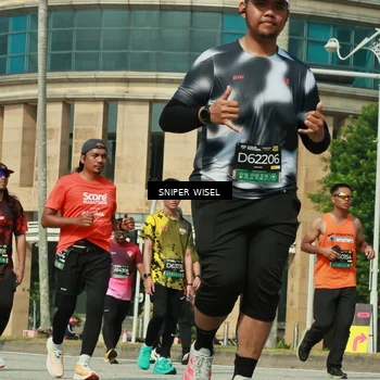 Runner Photo 6163198