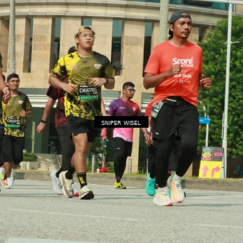 Runner Photo 6163204
