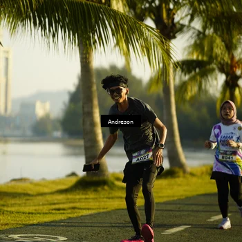 Runner Photo 6163291