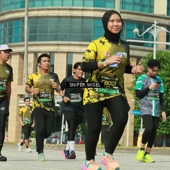 Runner Photo 6163330