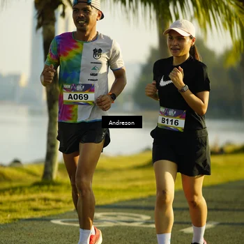 Runner Photo 6163363