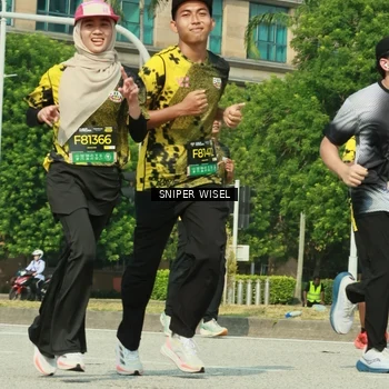 Runner Photo 6163377