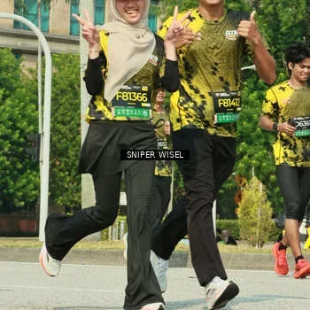 Runner Photo 6163417